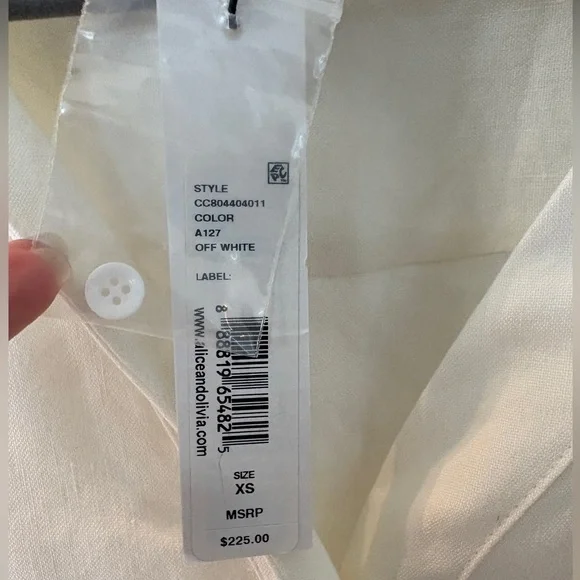 NWT-never worn-Alice + Olivia cropped Short sleeve Collared White Shirt - Picture 5 of 9